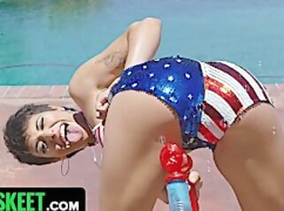 cumshot deepthroat Celebrates The 4th Of July In A USA Bikini And Mouth Full Of Cock blowjob