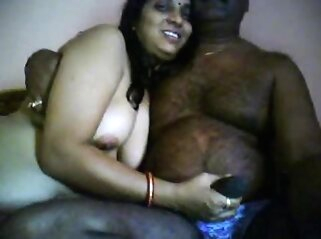 webcam brunette Free Indian Tamil Sex Video Of Mature Aunty With Horny amateur