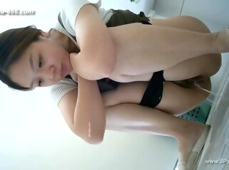 hd asian chinese girls go to toilet.307 amateur